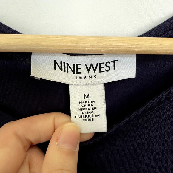 Nine West Jeans navy blue flowy sleeves summer t-shirt women's size medium - Picture 4 of 7